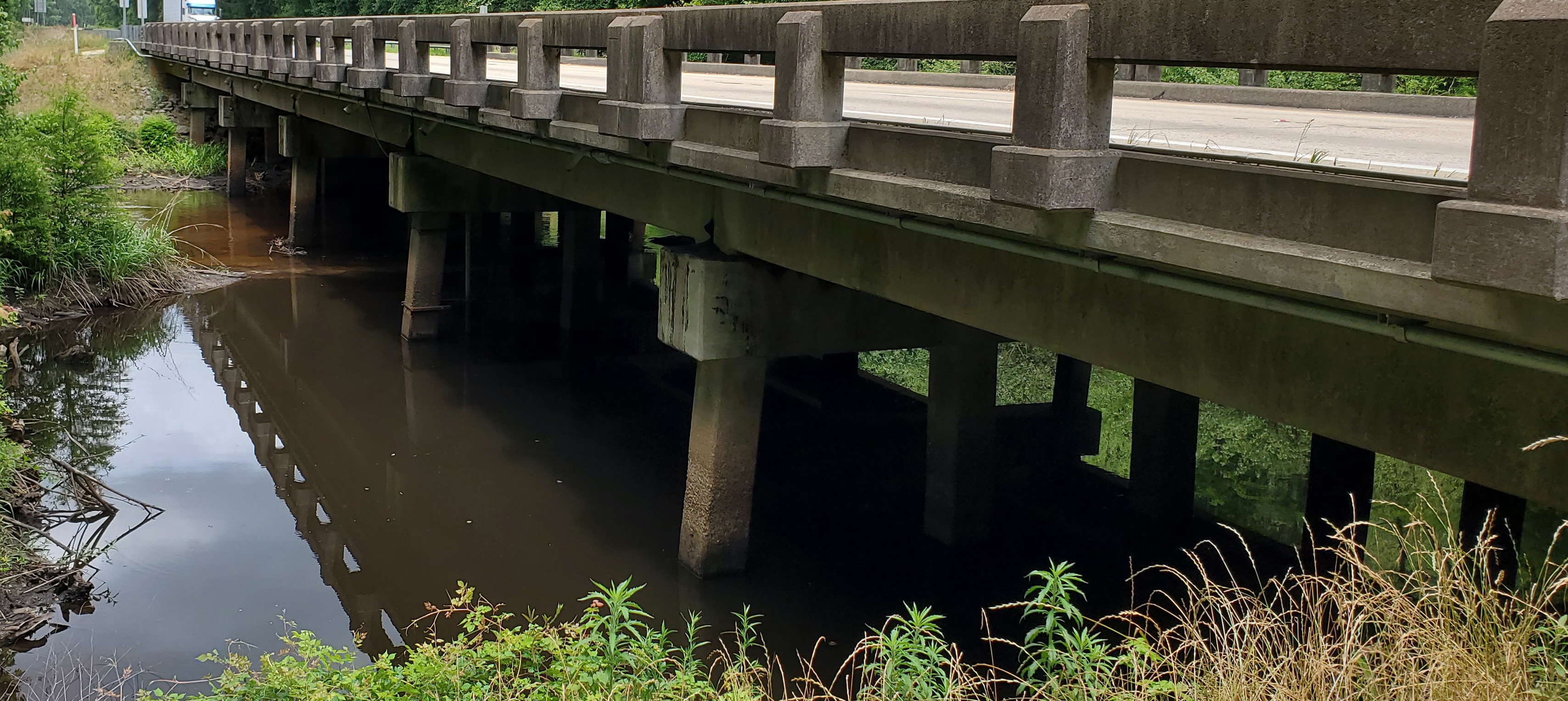 POCOTALIGO RIVER AT I-95, ABOVE MANNING,SC bridge